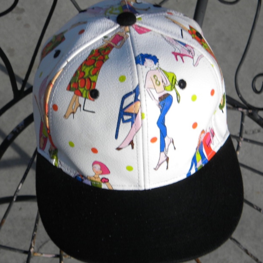 Ladies snapback hat